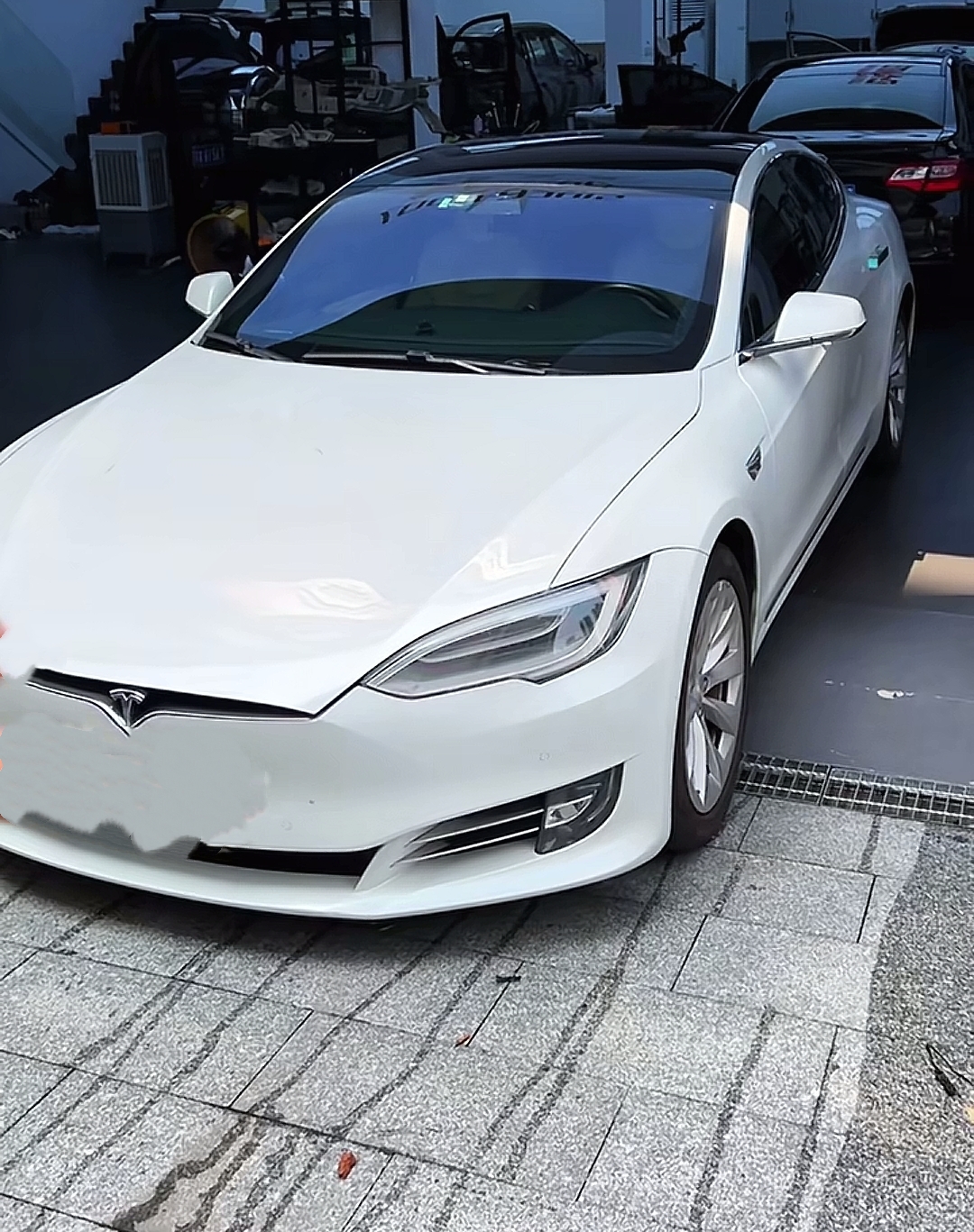特斯拉model S音响升级，听音乐超有...